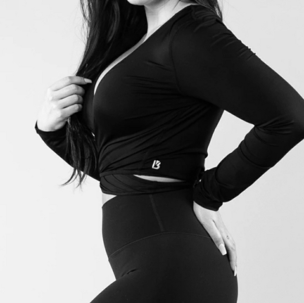 Buffbunny Wrap Around Top